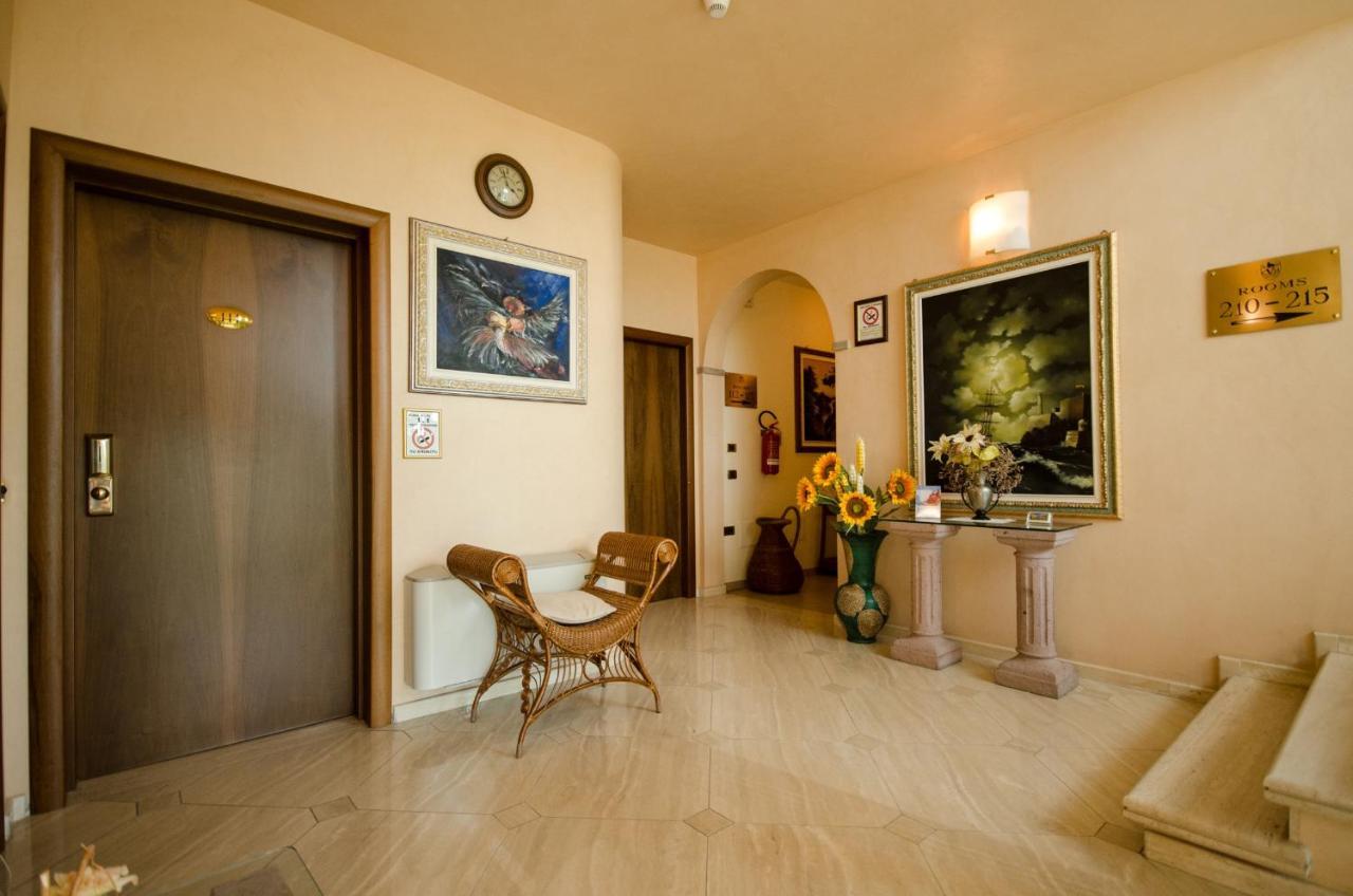 Hotel Corte Vecchia San Prospero Eksteriør bilde