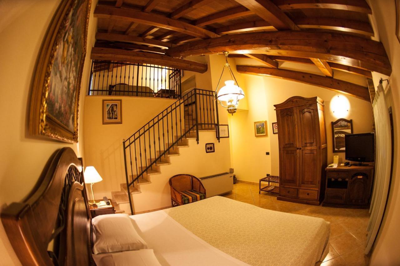 Hotel Corte Vecchia San Prospero Eksteriør bilde
