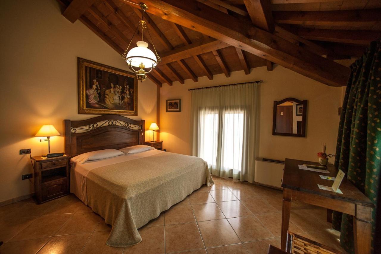 Hotel Corte Vecchia San Prospero Eksteriør bilde